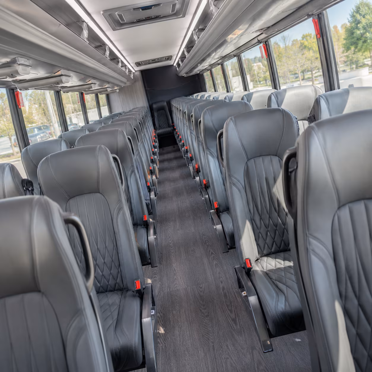 minibuses for corporate meetings across the south king county corridor