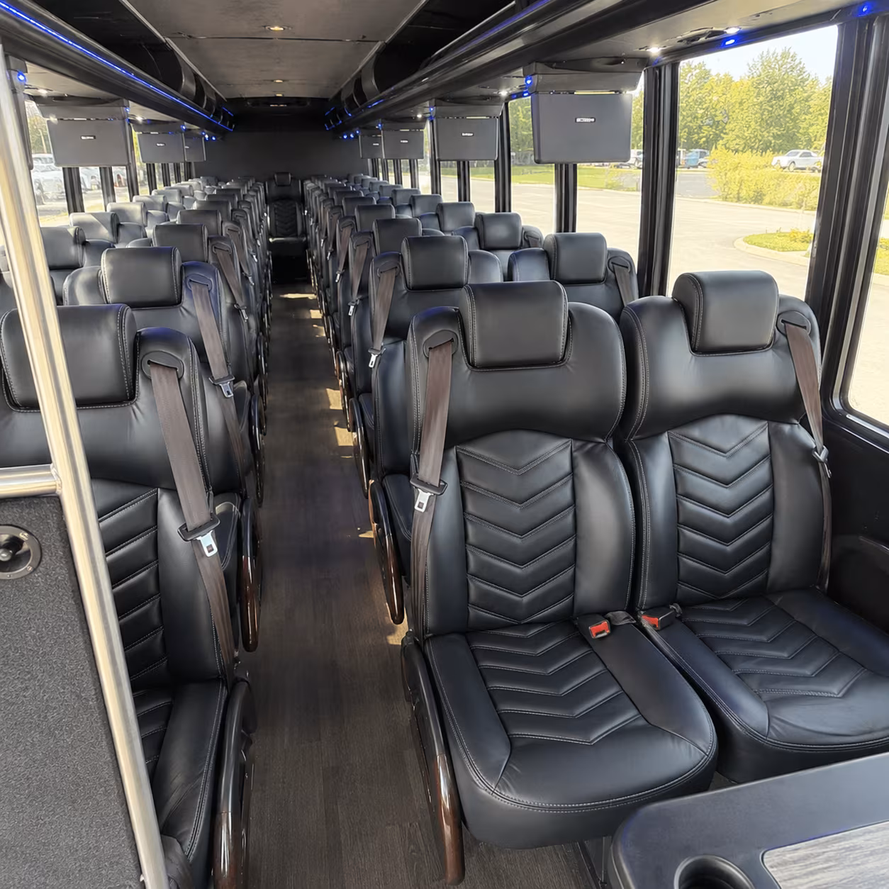 reserve transportation for your next wedding 3