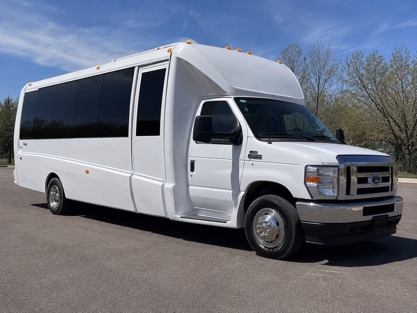 sweet 16 and quinceanera party bus rentals in auburn